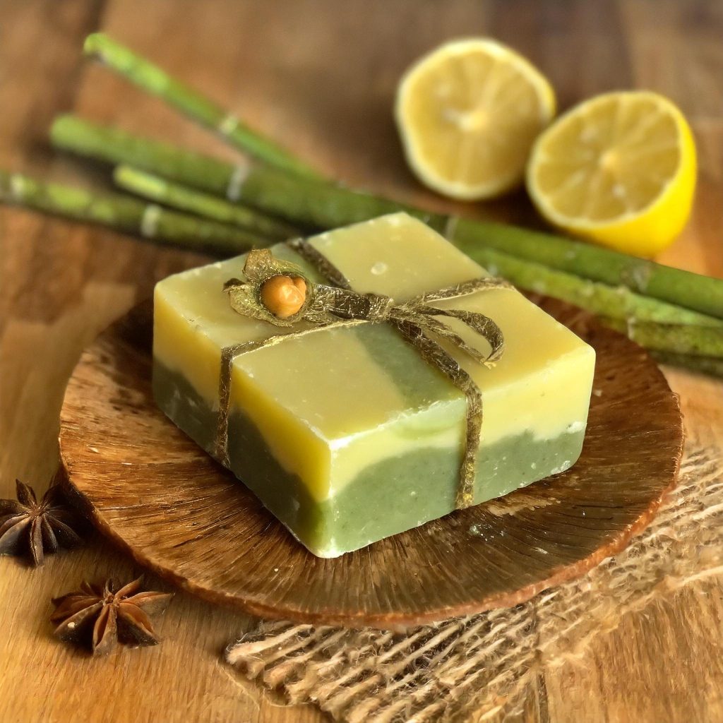 Ročno izdelana naravna mila limonska trava