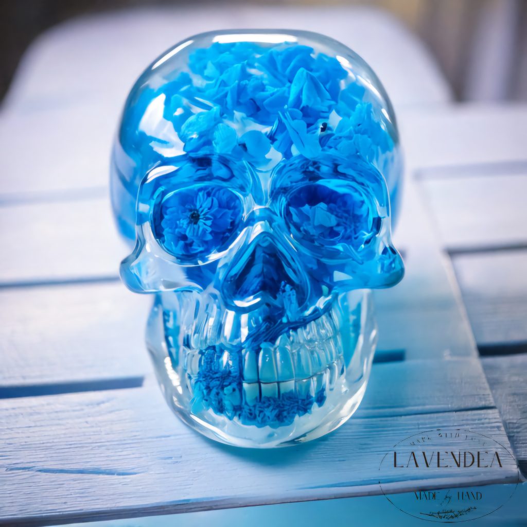 Lobanja iz epoksi smole